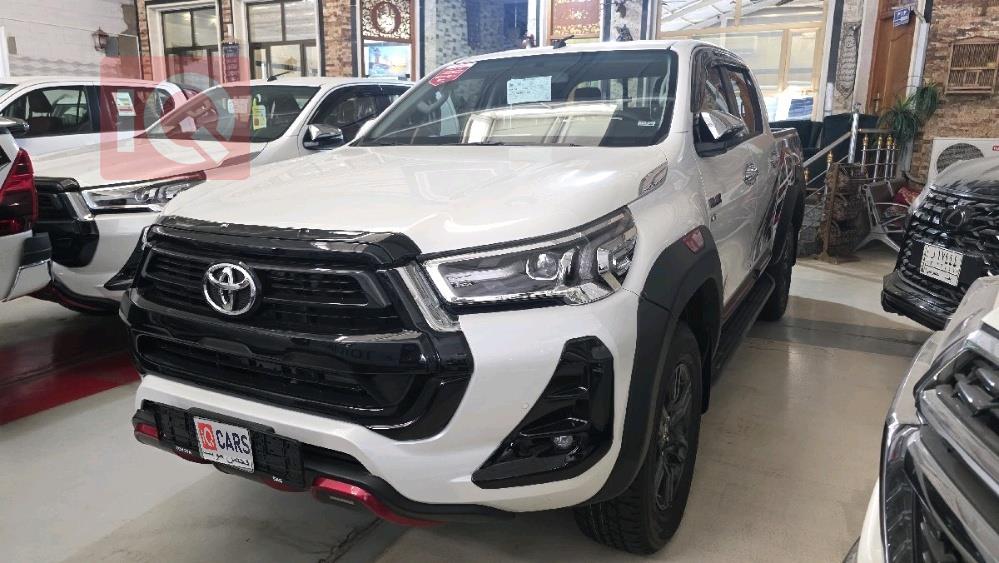 تويوتا هايلوكس